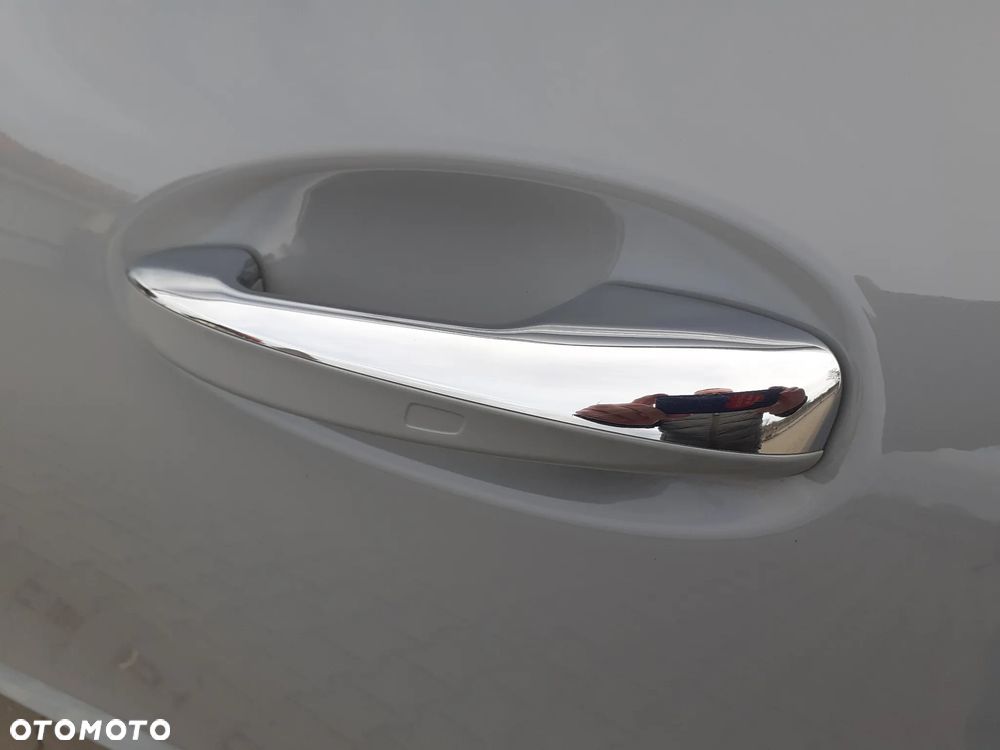 Mercedes-Benz GLE 300 d 4Matic 9G-TRONIC AMG Line - 17