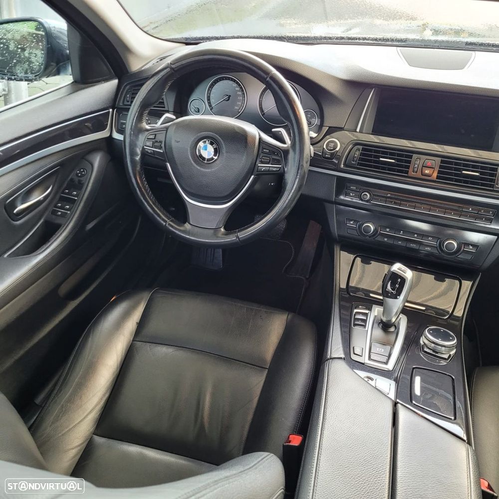 BMW 518 d Line Luxury Auto - 10