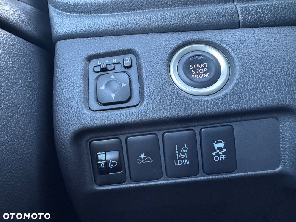 Mitsubishi L200 2.2 d DC Instyle Plus - 33