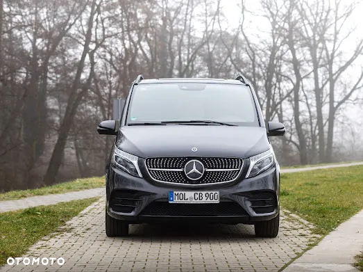 Mercedes-Benz Klasa V 300 d 4-Matic 9G-Tronic Exclusive (d³ugi) - 19