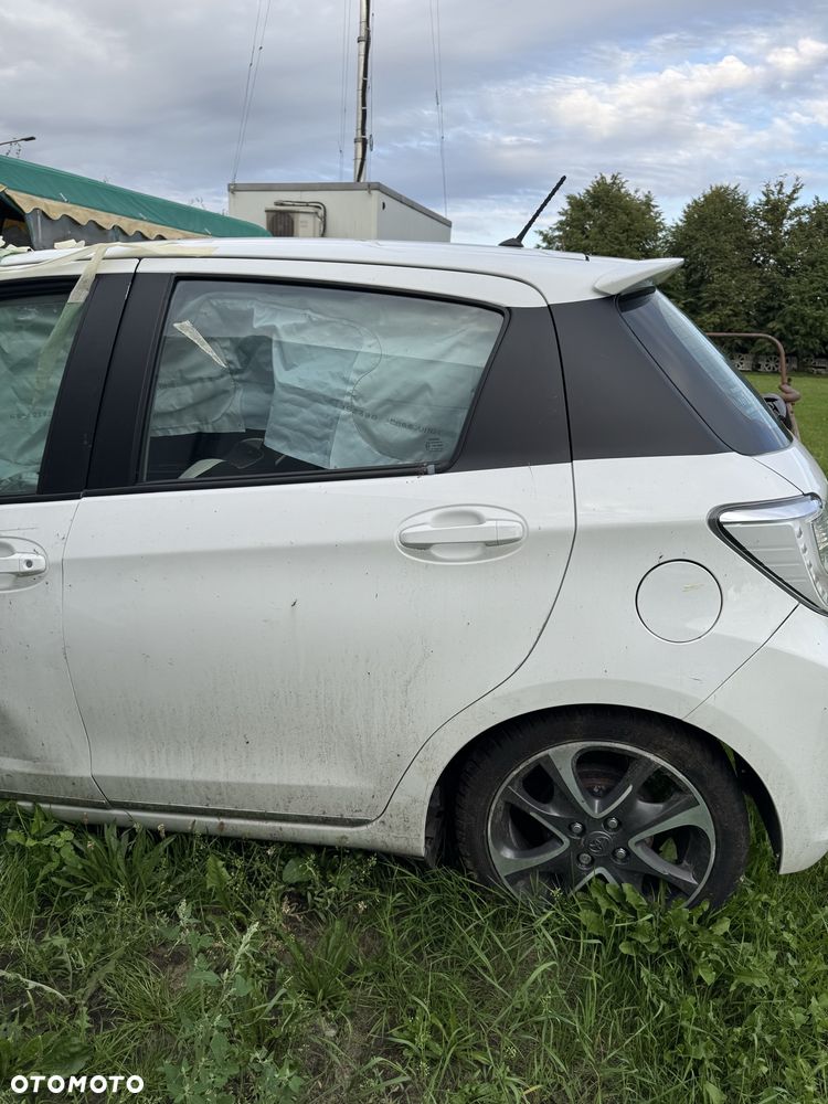 Toyota Yaris - 8