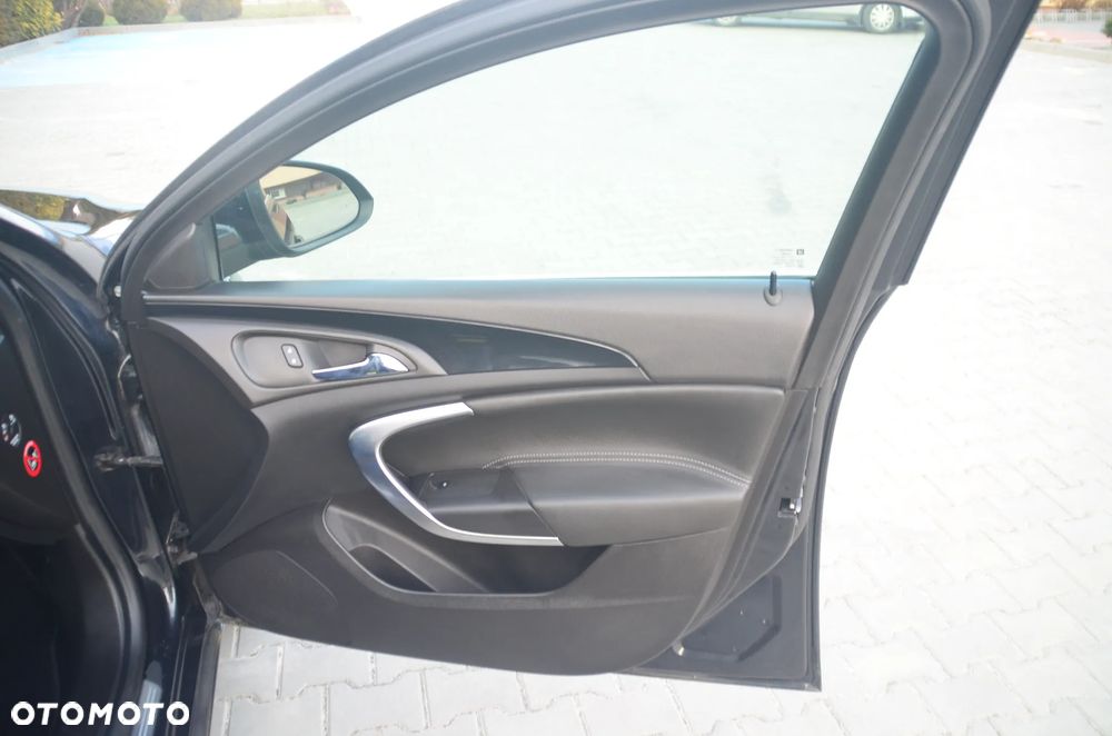 Opel Insignia 1.6 ECOTEC DI Turbo Touer Business Innovation - 10