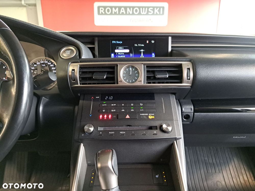 Lexus IS 250 Elite - 20