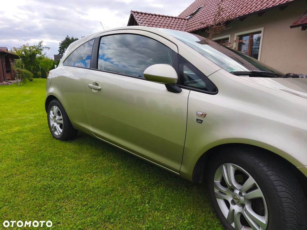 Opel Corsa 1.2 16V EcoFLEX Edition 111 Jahre - 10