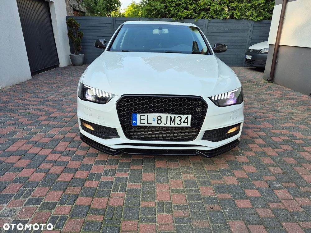 Audi A4 Limousine - 2