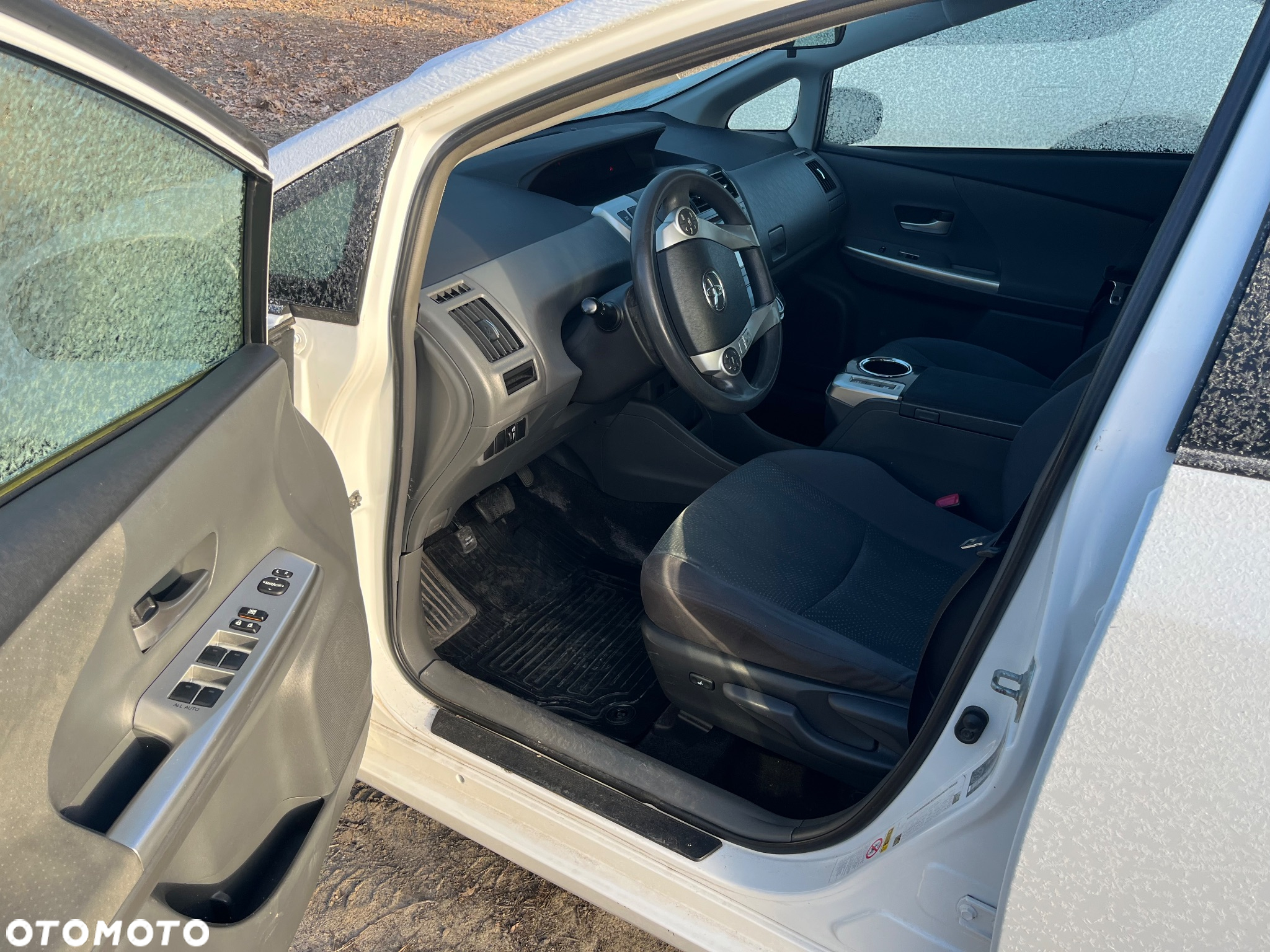 Toyota Prius+ (Hybrid) Comfort - 10
