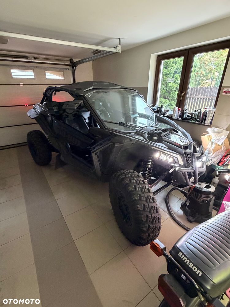 Can-Am Maverick - 3