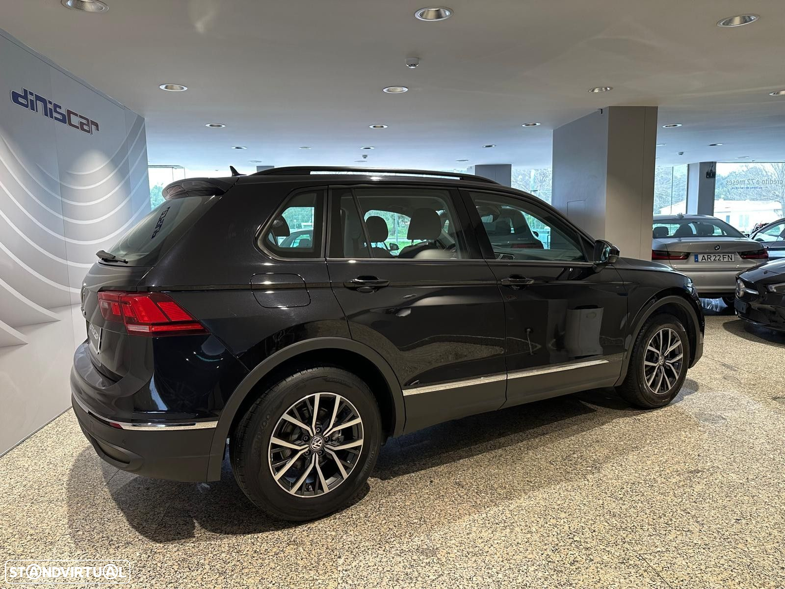 VW Tiguan - 25