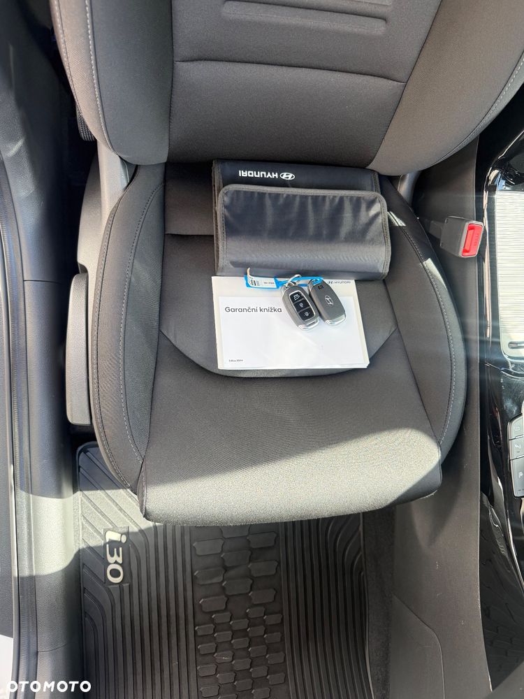 Hyundai i30 1.6 T-GDI Pure DCT - 40