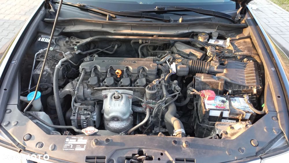 Honda Accord 2.0 Comfort - 20