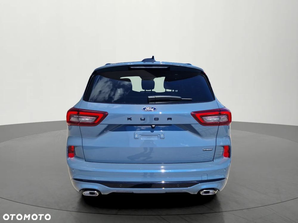 Ford Kuga - 4