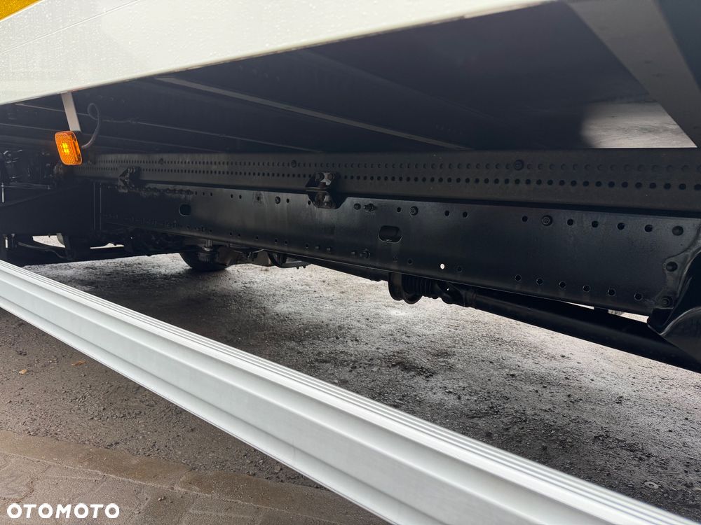 MAN TGL 8-180 KONTENER 6.50 Winda - 21