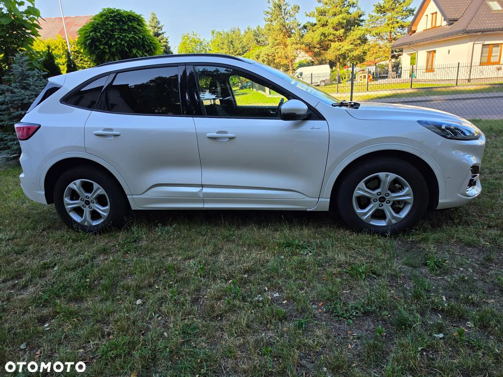 Ford Kuga 2.5 Duratec PHEV ST-LINE X - 9
