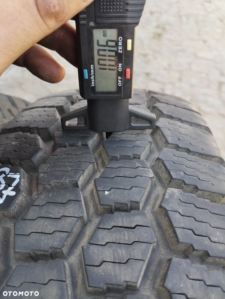 DĘBICA QUARTET FRIGO M+S 205 75 16C 110/108 P - 2