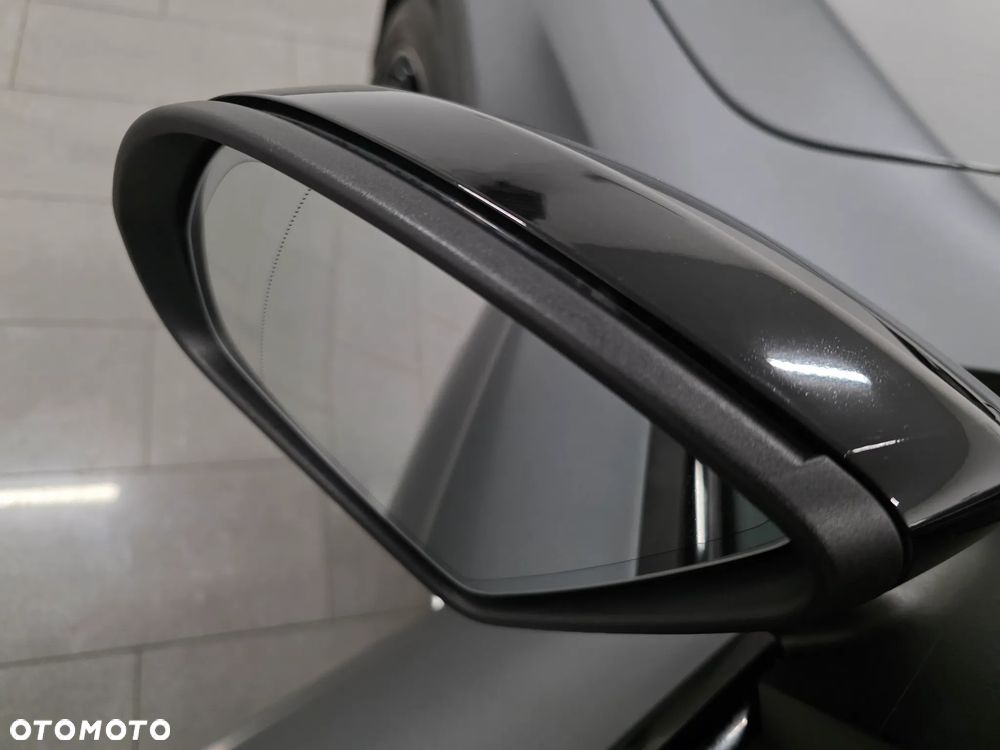 Mercedes-Benz GLC 220 d 4Matic 9G-TRONIC AMG Line Plus - 27