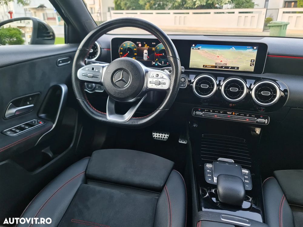 Mercedes-Benz A 180 d 7G-DCT AMG Line - 24