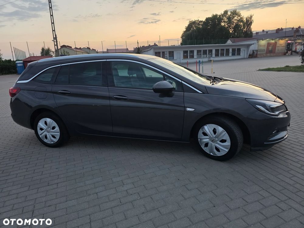 Opel Astra - 14