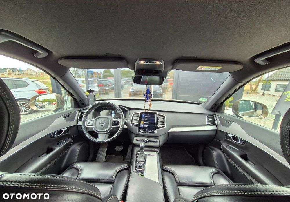 Volvo XC 90 - 5