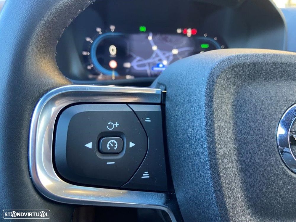 Volvo XC 40 Recharge Ultimate - 25