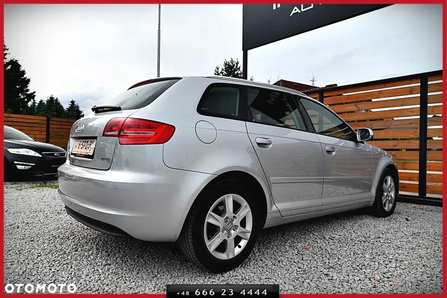 Audi A3 1.4 TFSI Sportback Attraction - 12