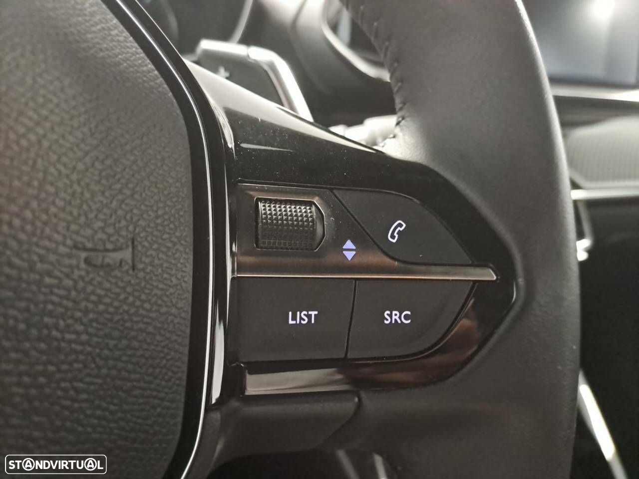 Peugeot 2008 1.5 BlueHDi Active Pack EAT8 - 17