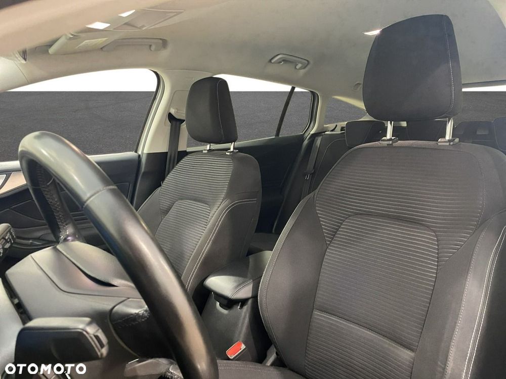 Ford Focus - 11