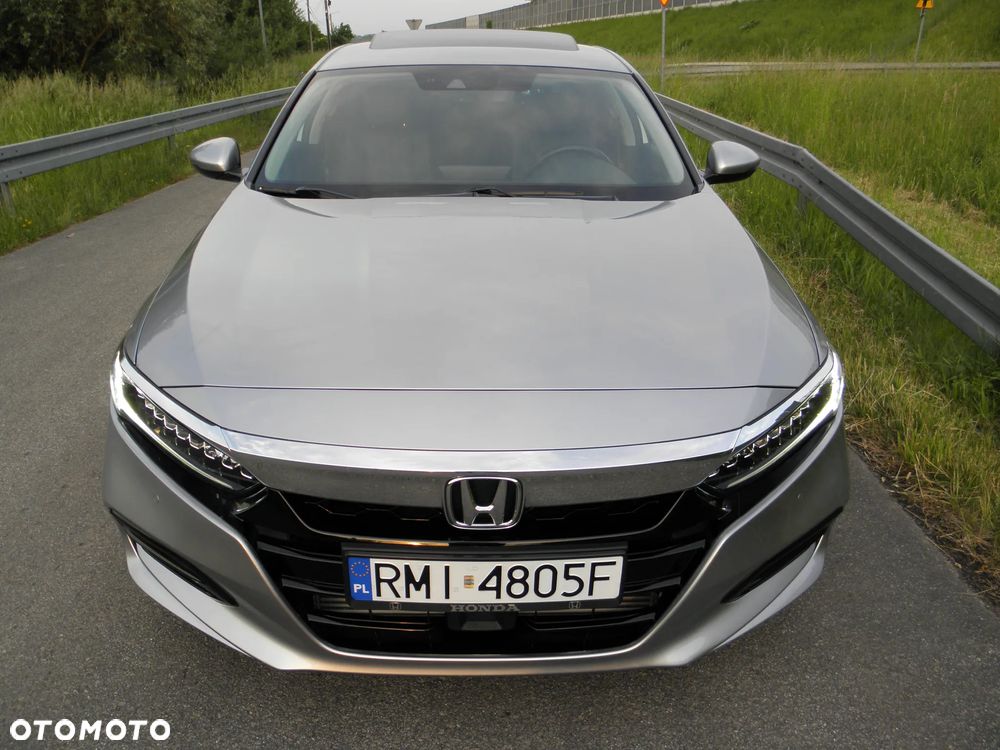 Honda Accord - 16