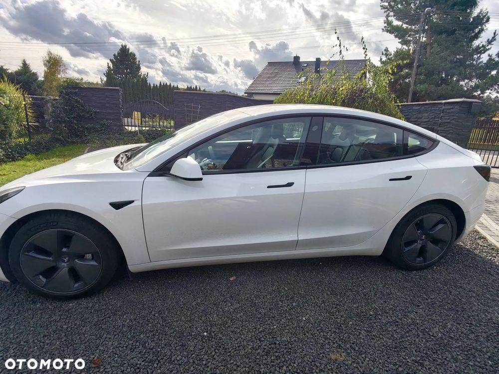 Tesla Model 3 Long Range RWD - 4