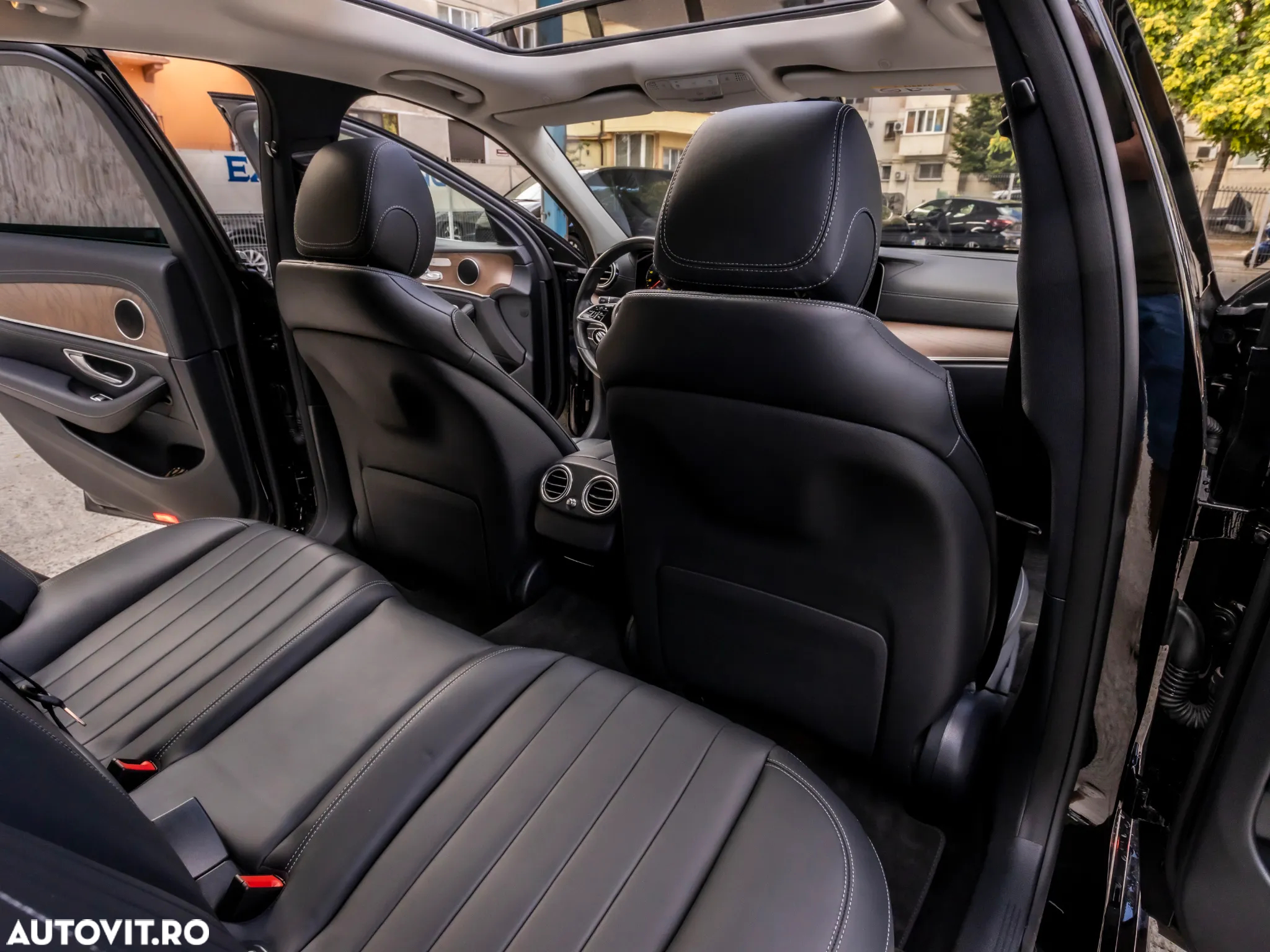 Mercedes-Benz E 200 MHEV 4MATIC Aut. - 13