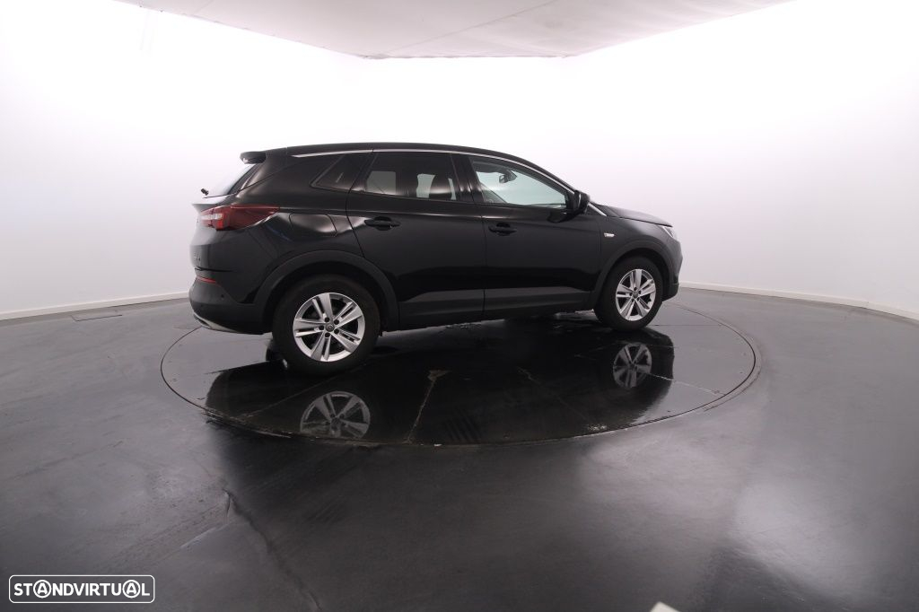 Opel Grandland X 1.2 T GS Line - 8