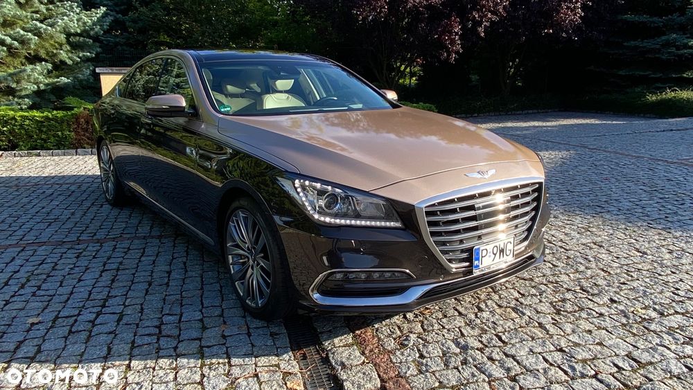 Hyundai Genesis - 31