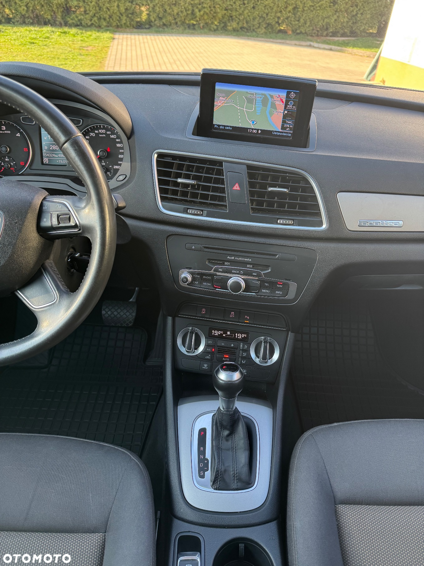 Audi Q3 2.0 TDI Quattro Edycja Specjalna S tronic - 19