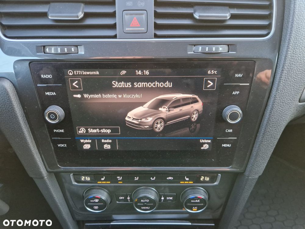 Volkswagen Golf - 19