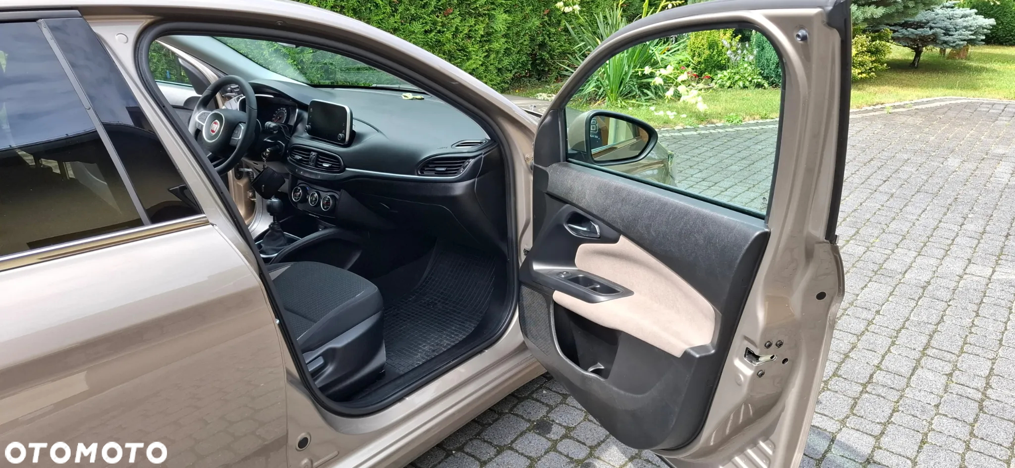 Fiat Tipo 1.4 T-Jet 16v Lounge - 14