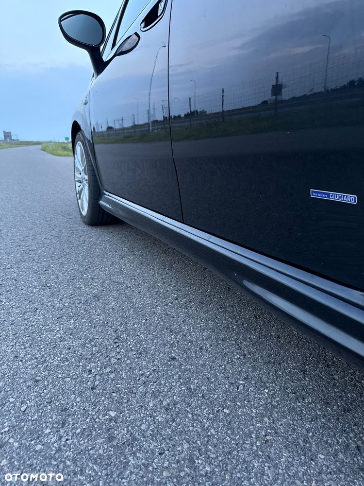Fiat Grande Punto - 11