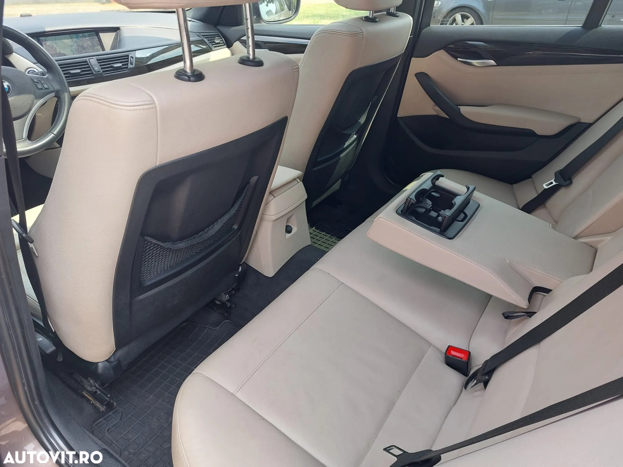 BMW X1 - 11