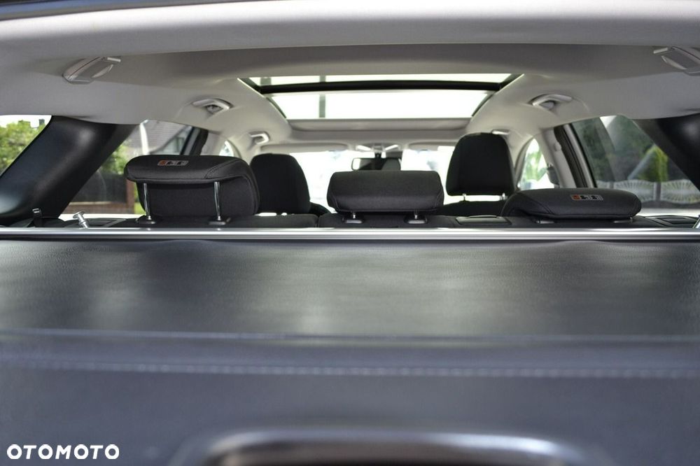 Hyundai i40 Kombi 1.7 CRDi DCT Premium - 14