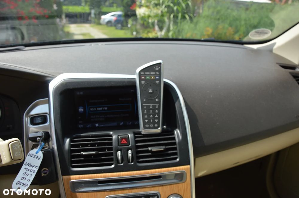 Volvo XC 60 DRIVe R Design - 13