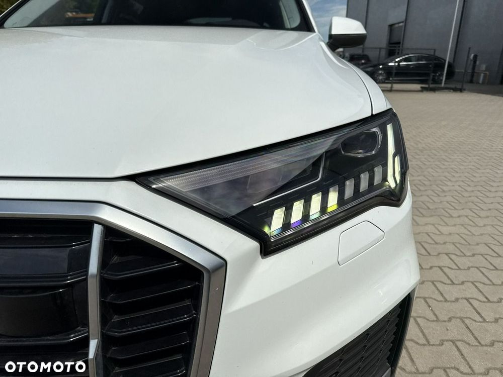Audi Q7 - 9
