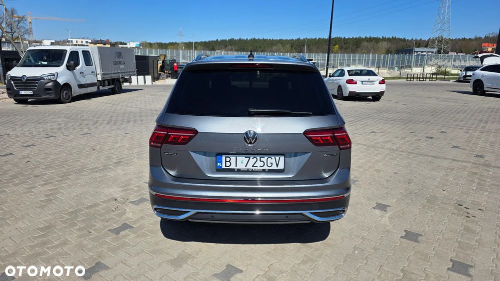 Volkswagen Tiguan Allspace 2.0 TSI 4Mot Elegance DSG - 22
