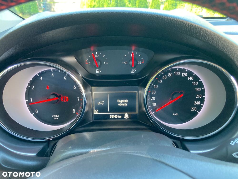 Opel Astra 1.4 Essentia - 15