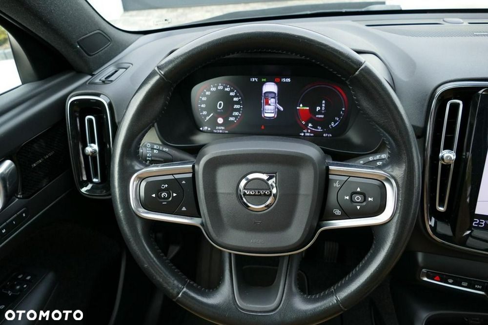Volvo XC 40 T5 Recharge DKG Inscription Expression - 31