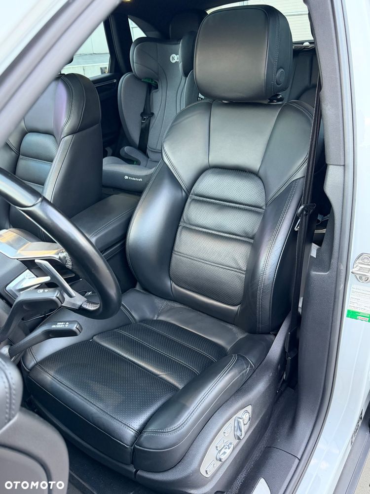 Porsche Macan S PDK - 13
