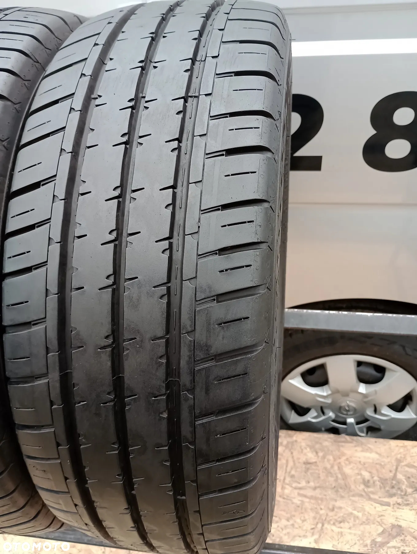 OPONY LETNIE WZMACNIANE 2x 215/60 R16C 103/101T APOLLO ALTRUST 2x8 mm - 4
