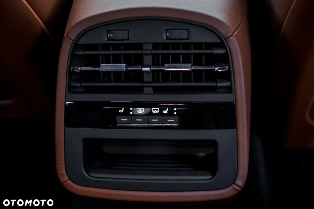 Maserati Quattroporte Modena Q4 - 16