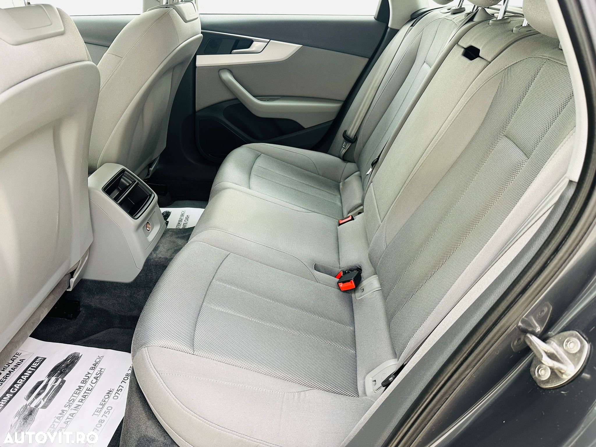 Audi A4 Avant 2.0 TDI DPF clean diesel Ambiente - 11