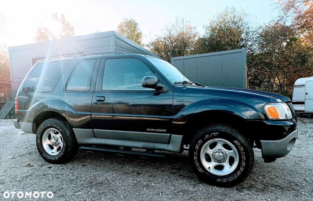 Ford Explorer - 5