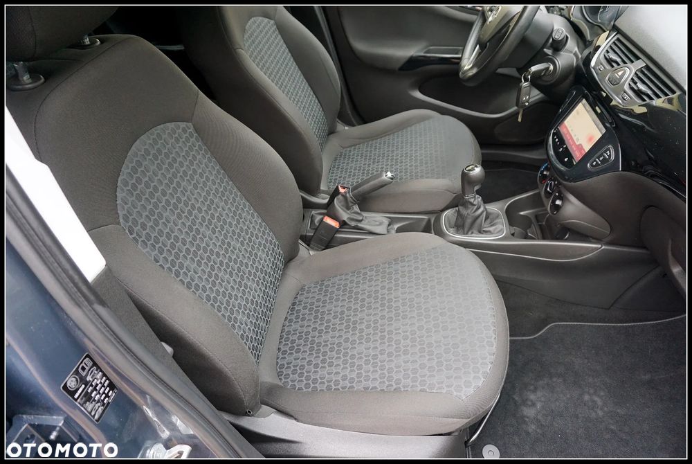 Opel Corsa 1.4 16V Cosmo - 7