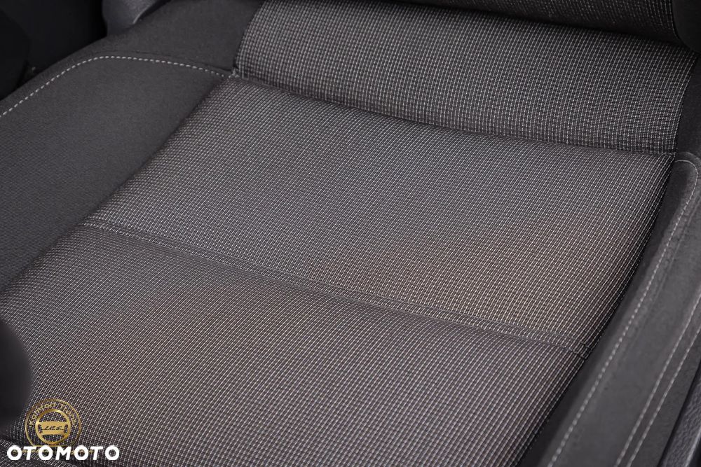 Volkswagen Passat 2.0 TDI BMT Comfortline - 32