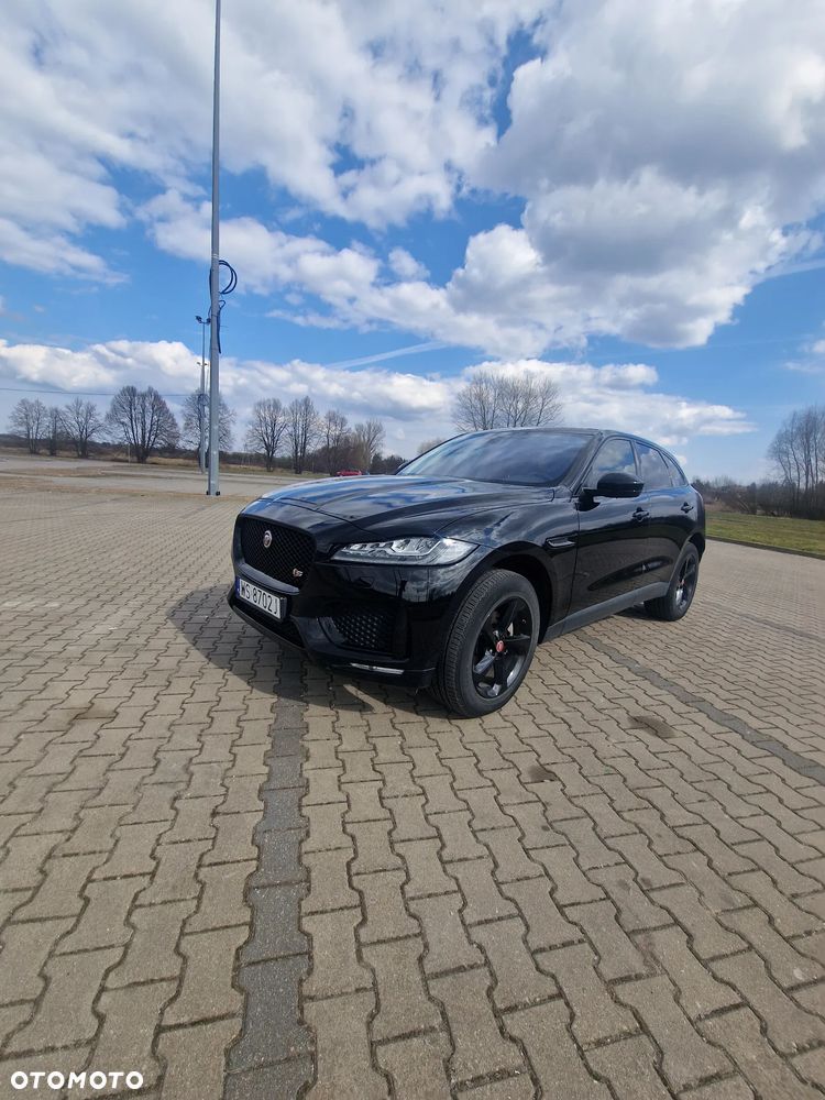 Jaguar F-Pace 2.0 i4P AWD R-Sport - 4